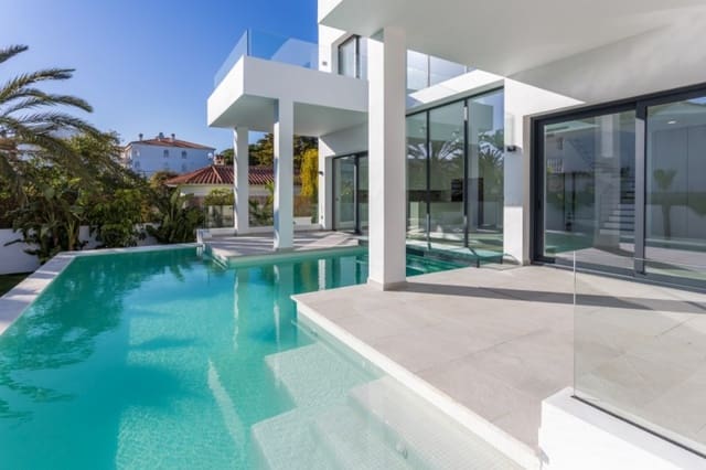 5 camera da letto Villa in vendita in Marbella con piscina - 2.650.000 € (Rif: 9553650)