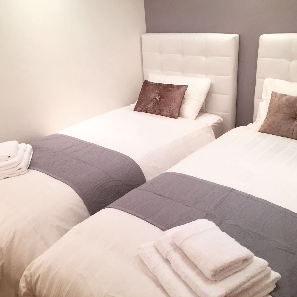 8 soveværelse Villa til salg i Marbella med swimmingpool garage - € 3.500.000 (Ref: 9553655)