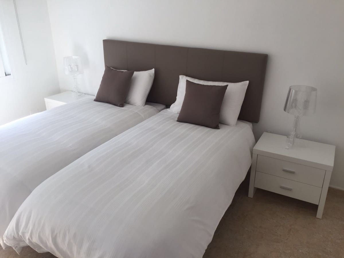 8 soveværelse Villa til salg i Marbella med swimmingpool garage - € 3.500.000 (Ref: 9553655)