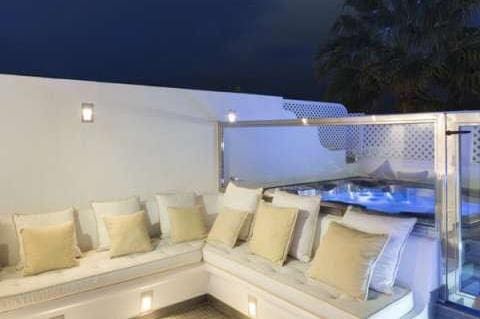 5 soverom Penthouse til salgs i Golden Mile med svømmebasseng garasje - € 2 195 000 (Ref: 9553665)