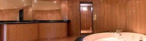 4 bedroom Villa for sale in Marbella with pool - € 1,200,000 (Ref: 9553678)