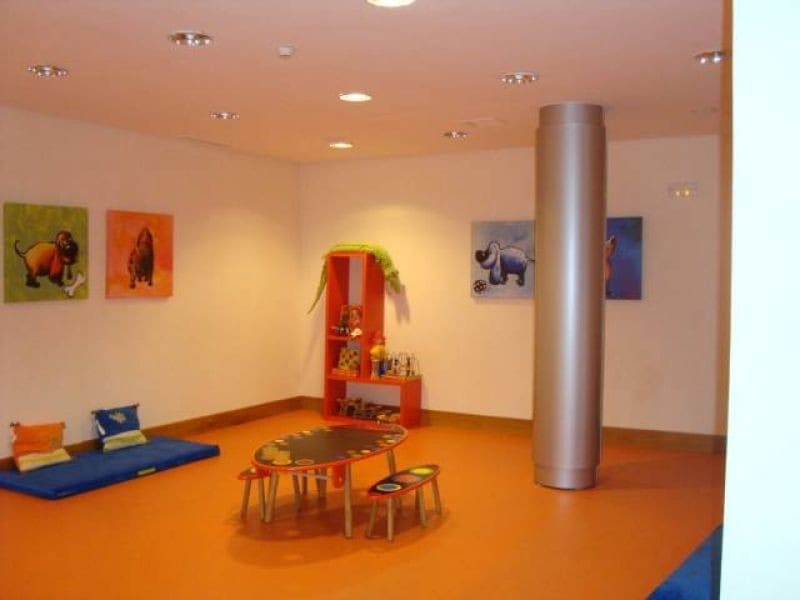 3 soveværelse Lejlighed til salg i Marbella med swimmingpool - € 475.000 (Ref: 9553681)