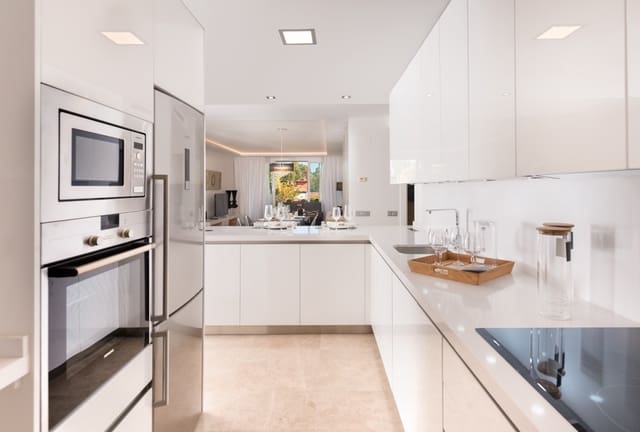 3 soveværelse Lejlighed til salg i Marbella med swimmingpool garage - € 451.000 (Ref: 9553684)