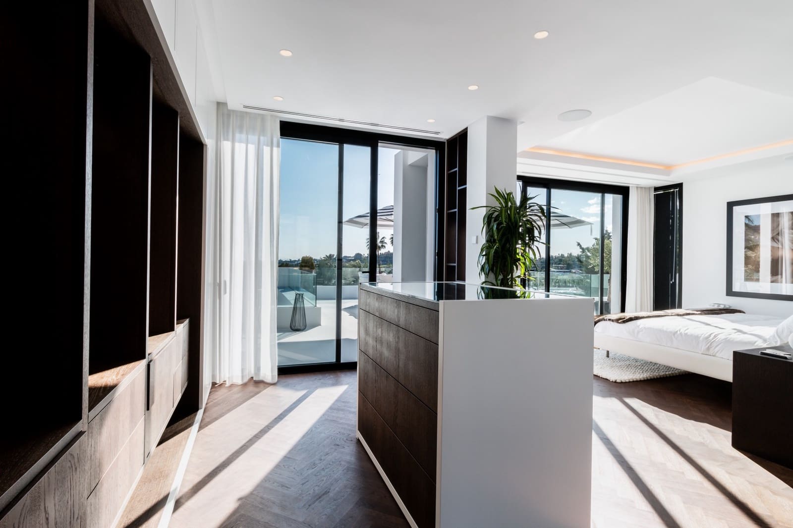 Chalet de 5 habitaciones en Nueva Andalucia en venta con piscina garaje - 3.995.000 € (Ref: 9553707)