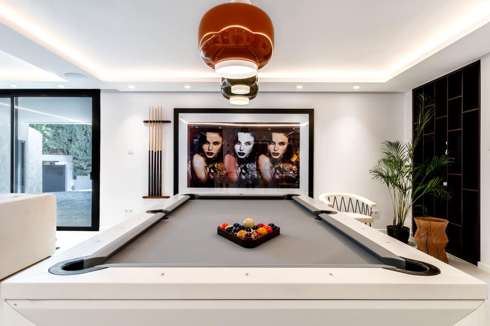 Chalet de 5 habitaciones en Nueva Andalucia en venta con piscina garaje - 3.995.000 € (Ref: 9553707)