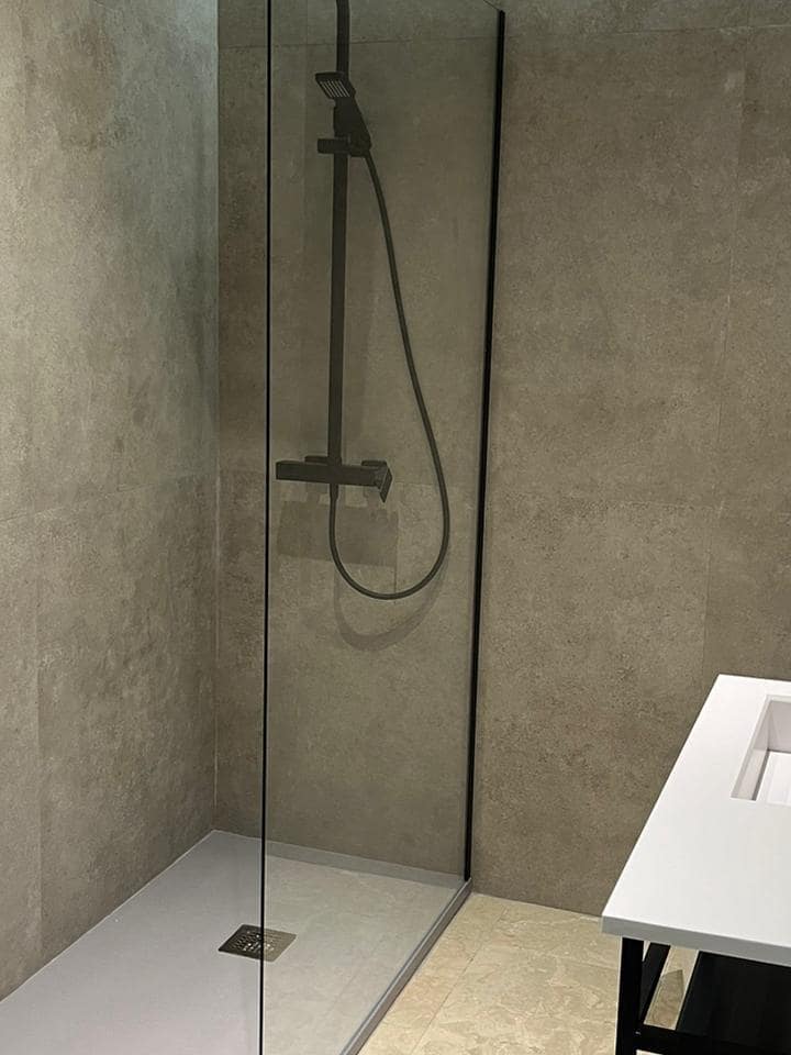 2 quarto Apartamento para venda em Puerto Banus com piscina - 475 000 € (Ref: 9553712)