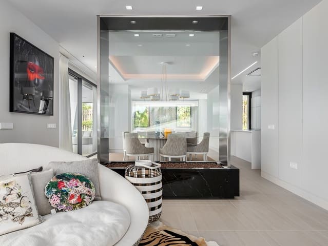 5 sypialnia Willa na sprzedaż w Nueva Andalucia, Marbella z basenem garażem - 3 500 000 € (Ref: 9553713)