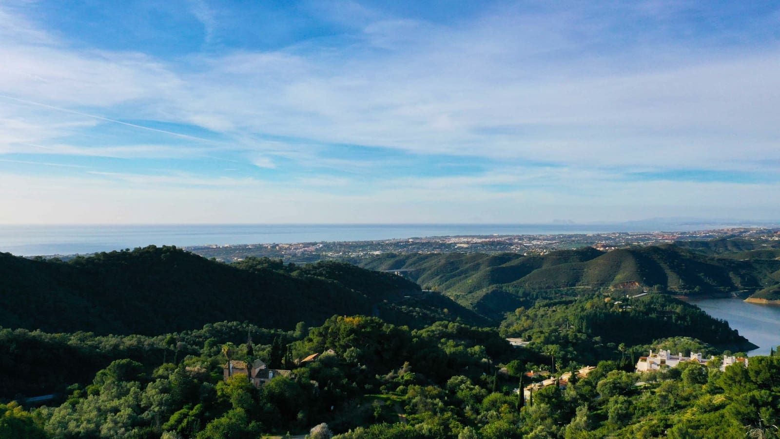 4 sovrum Villa till salu i Marbella med pool garage - 1 690 000 € (Ref: 9553746)