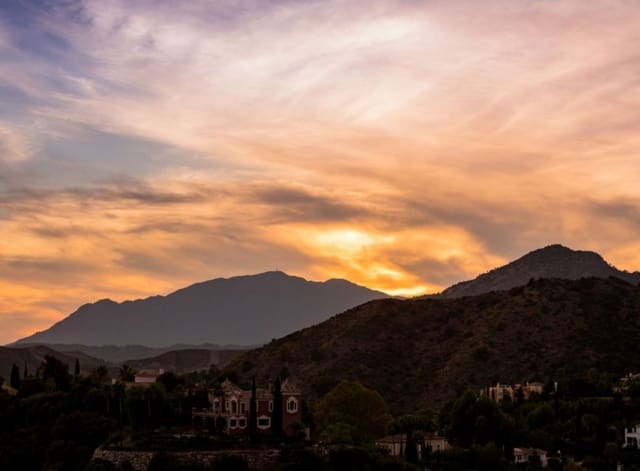 5 chambre Penthouse à vendre à Benahavís avec piscine - 1 250 000 € (Ref: 9553770)