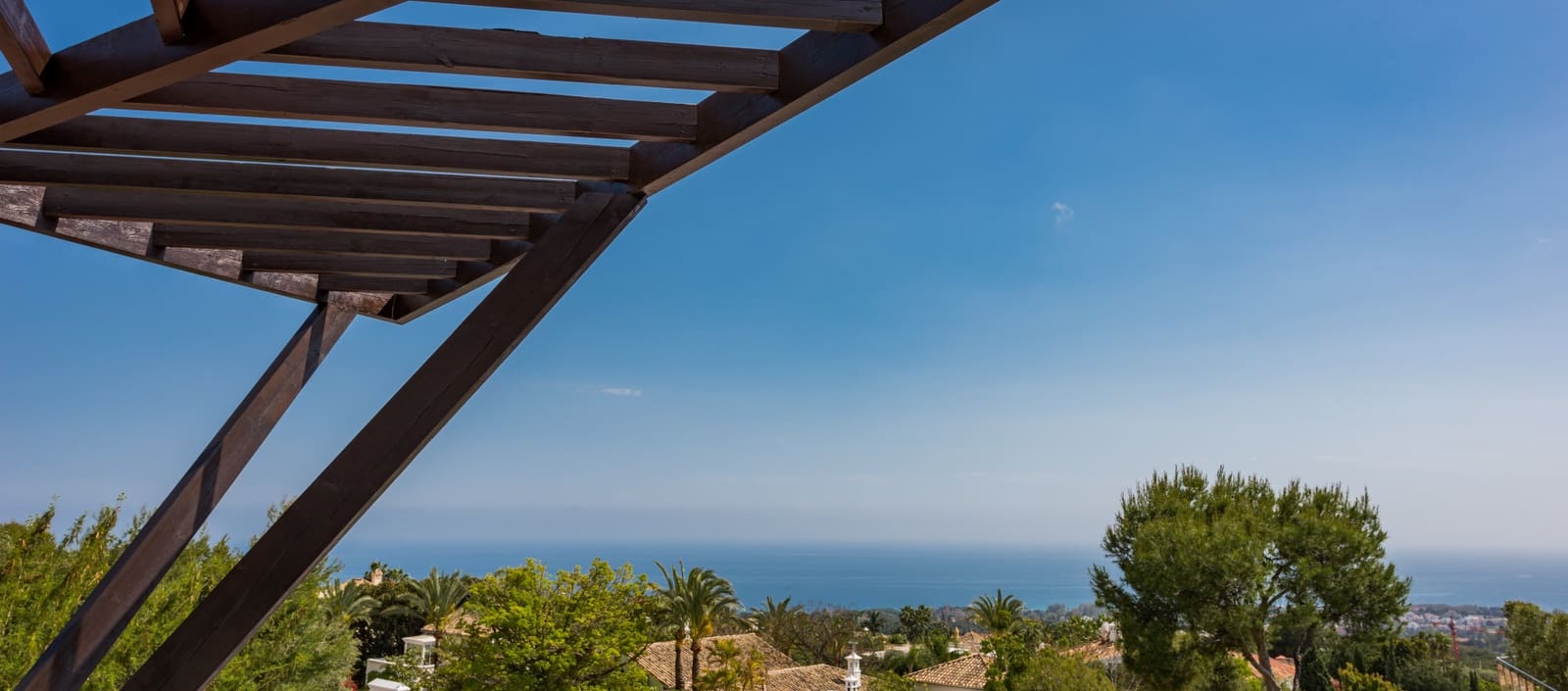 3 soveværelse Villa til salg i Marbella med swimmingpool garage - € 3.100.000 (Ref: 9553804)