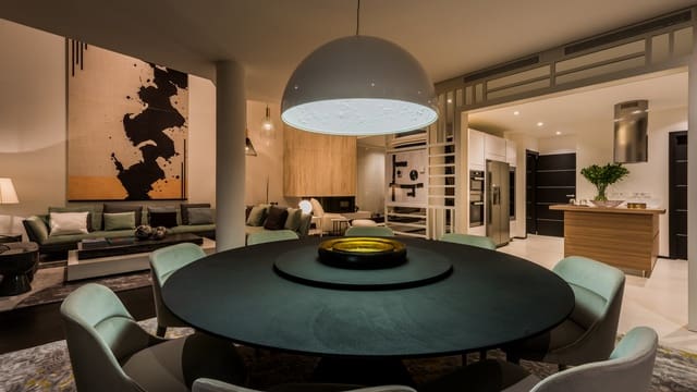 3 soveværelse Villa til salg i Marbella med swimmingpool garage - € 3.100.000 (Ref: 9553804)