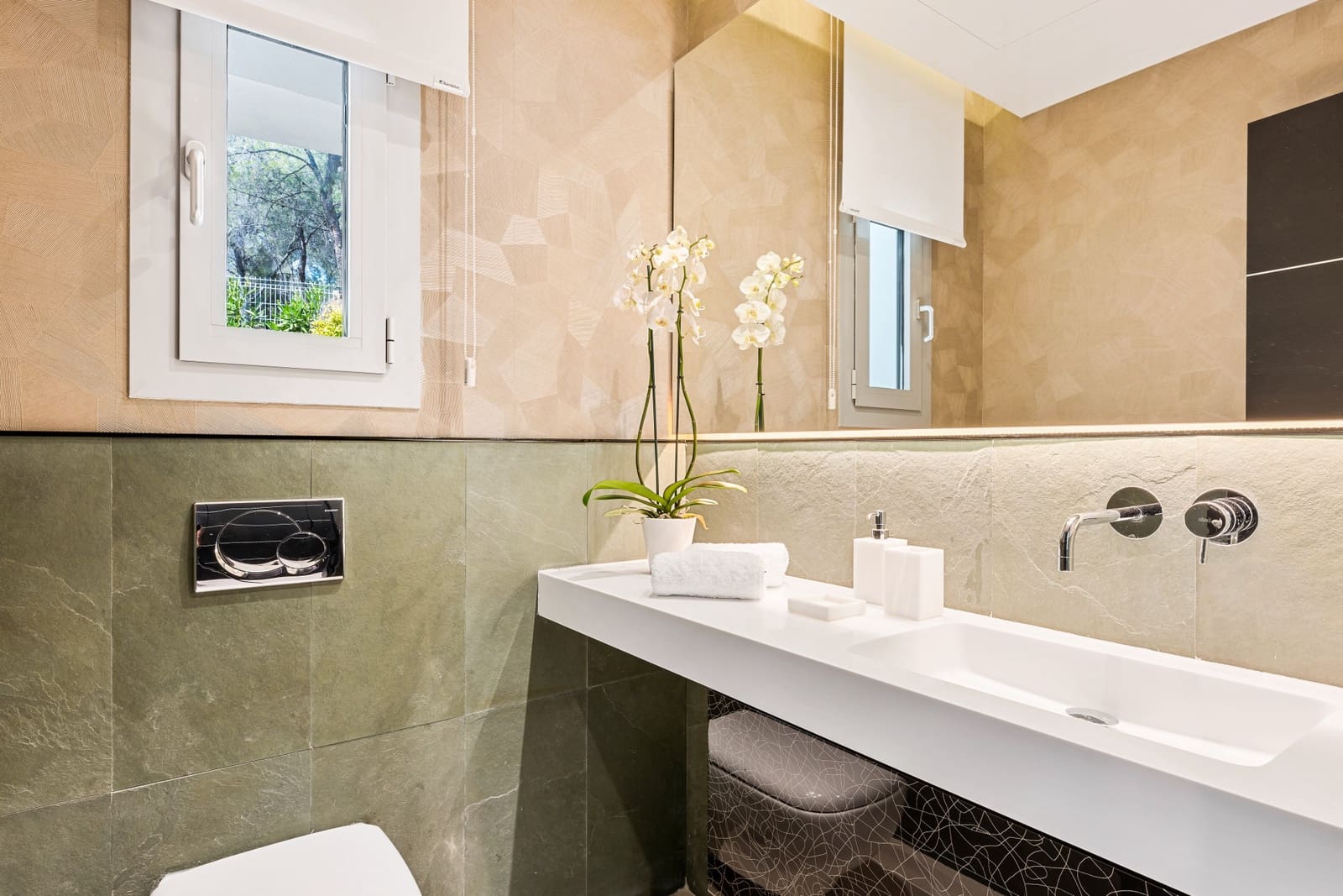 3 soveværelse Villa til salg i Marbella med swimmingpool garage - € 3.100.000 (Ref: 9553804)