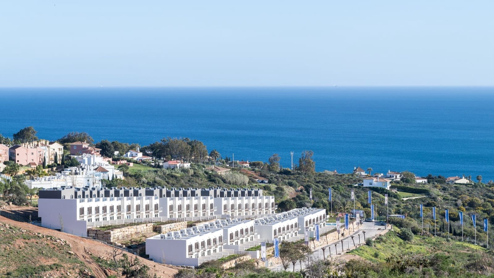 3 quarto Moradia para venda em Estepona com piscina garagem - 268 000 € (Ref: 9553820)