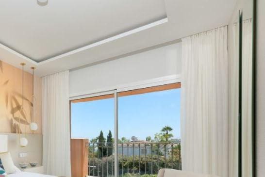 Apartamento de 3 habitaciones en Marbella en venta con piscina garaje - 465.000 € (Ref: 9553825)