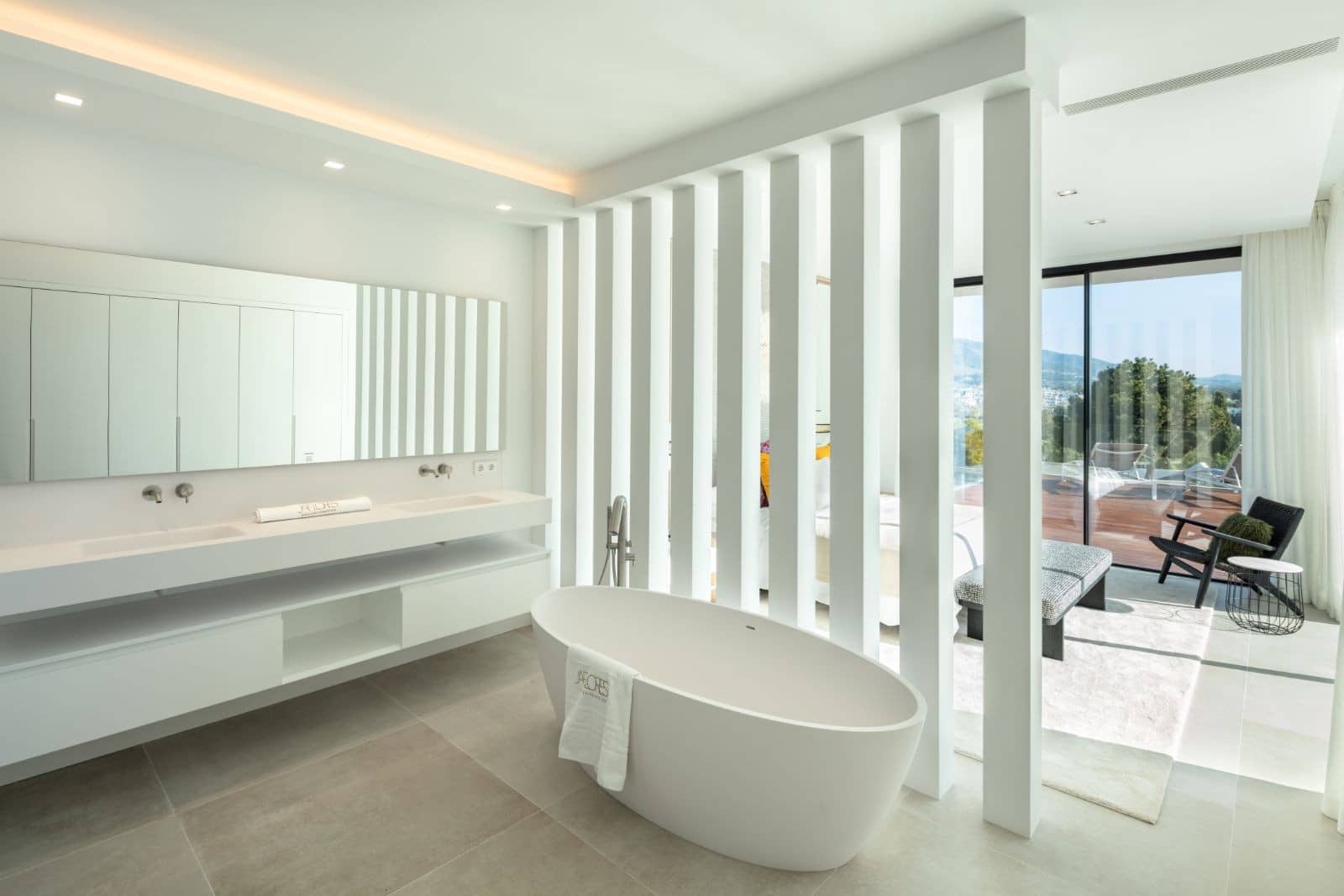 Chalet de 5 habitaciones en Marbella en venta con piscina garaje - 4.195.000 € (Ref: 9553831)