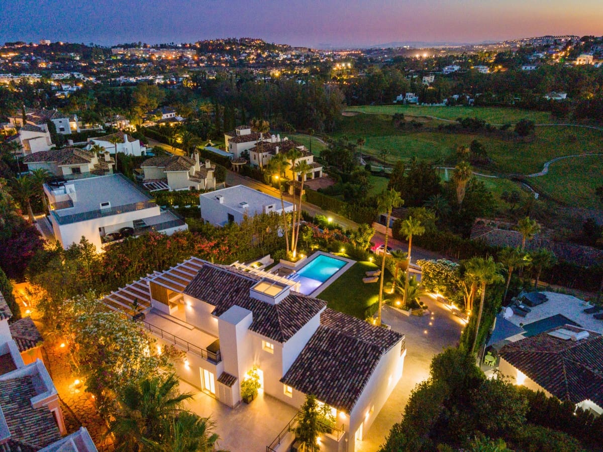 5 soveværelse Villa til salg i Marbella med swimmingpool garage - € 4.495.000 (Ref: 9553861)