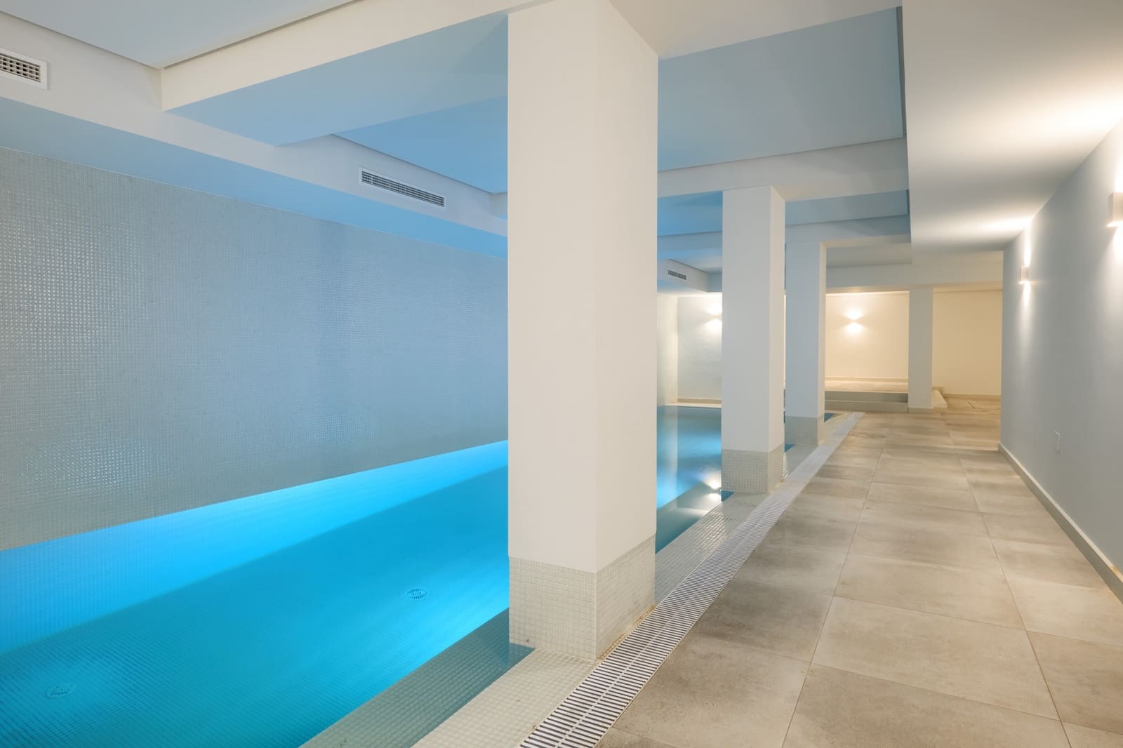 5 chambre Villa/Maison à vendre à Marbella avec piscine garage - 7 350 000 € (Ref: 9553873)