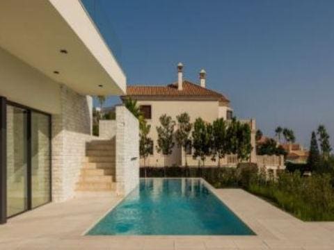 Chalet de 5 habitaciones en Marbella en venta con piscina garaje - 3.595.000 € (Ref: 9553888)