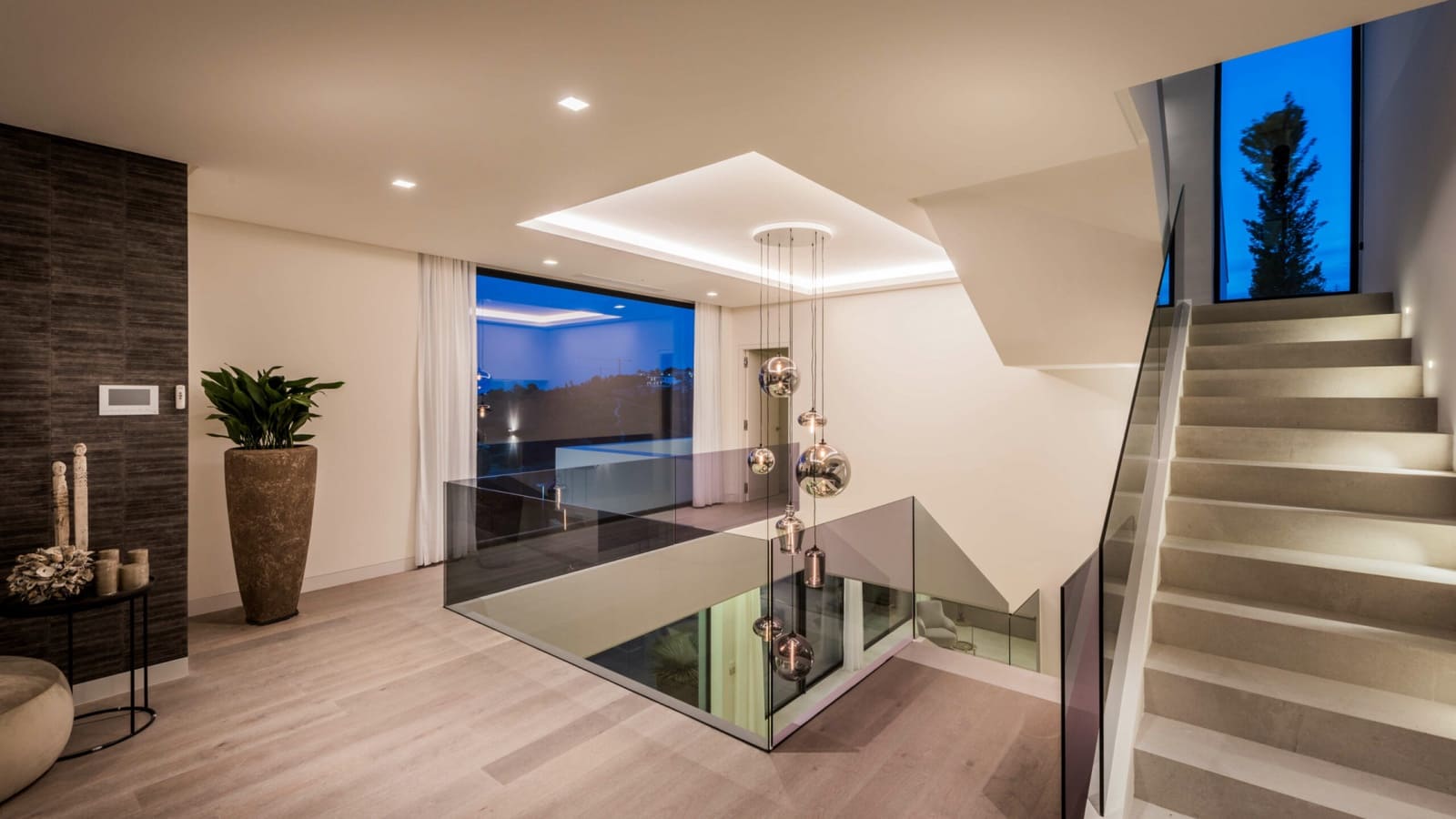 Chalet de 7 habitaciones en Marbella en venta con piscina garaje - 4.900.000 € (Ref: 9553890)