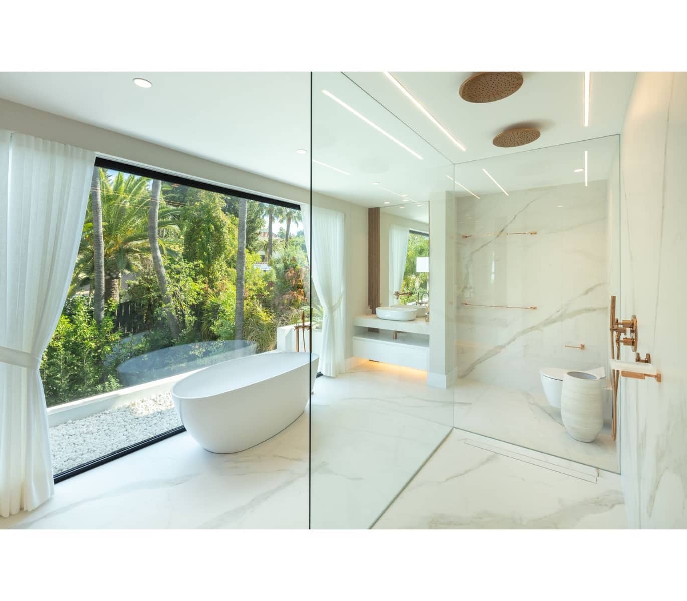 Chalet de 6 habitaciones en Marbella en venta con piscina garaje - 5.500.000 € (Ref: 9553897)