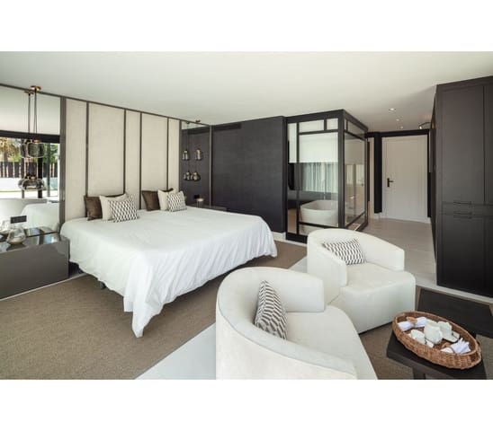 5 camera da letto Villa in vendita in Marbella con piscina garage - 4.995.000 € (Rif: 9553900)