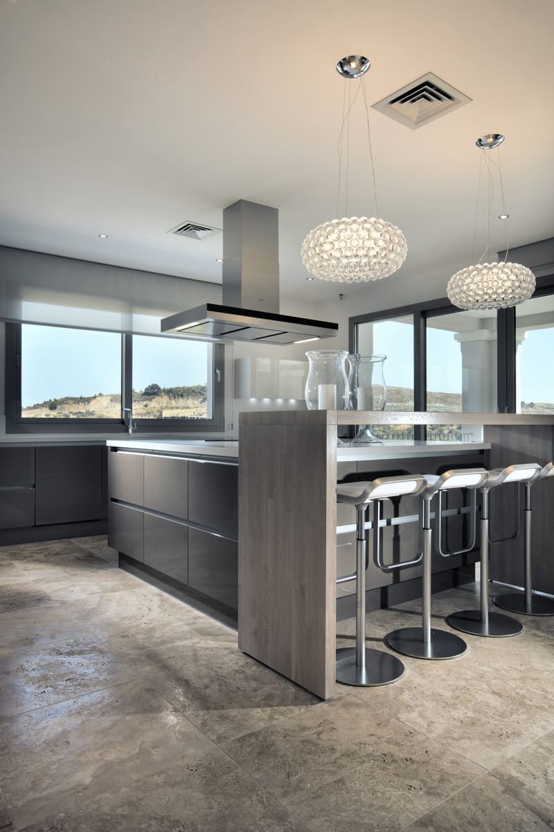 6 soveværelse Villa til salg i Marbella med swimmingpool garage - € 3.500.000 (Ref: 9553906)