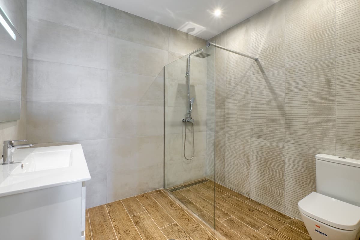 3 chambre Appartement à vendre à Estepona avec piscine garage - 719 000 € (Ref: 9553935)