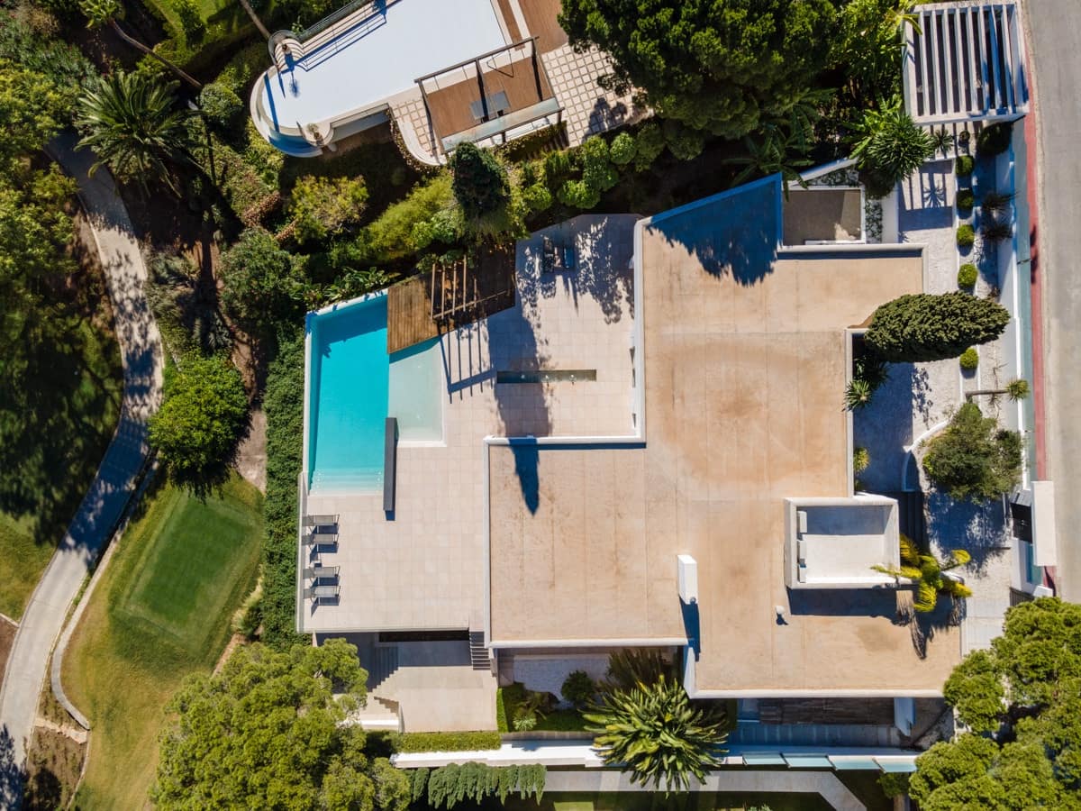 Chalet de 6 habitaciones en Marbella en venta con piscina garaje - 3.900.000 € (Ref: 9553946)