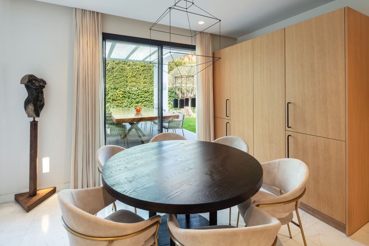 4 sypialnia Willa na sprzedaż w Guadalmina z basenem garażem - 1 800 000 € (Ref: 9553972)