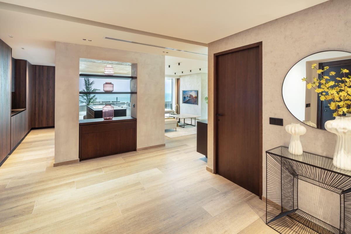 3 sypialnia Apartament na sprzedaż w Marbella z basenem garażem - 1 995 000 € (Ref: 9553975)