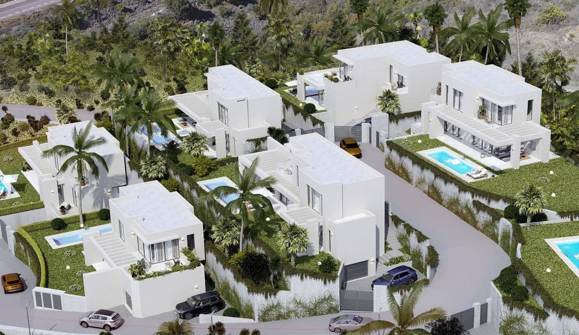 4 bedroom Villa for sale in Mijas Costa with pool garage - € 1,495,000 (Ref: 9553992)