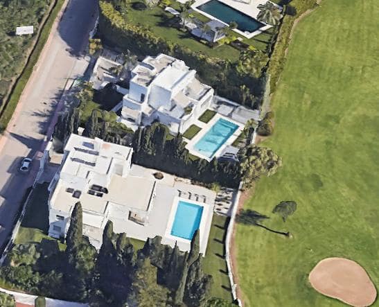 Building Plot for sale in Nueva Andalucia - € 1,790,000 (Ref: 9554005)