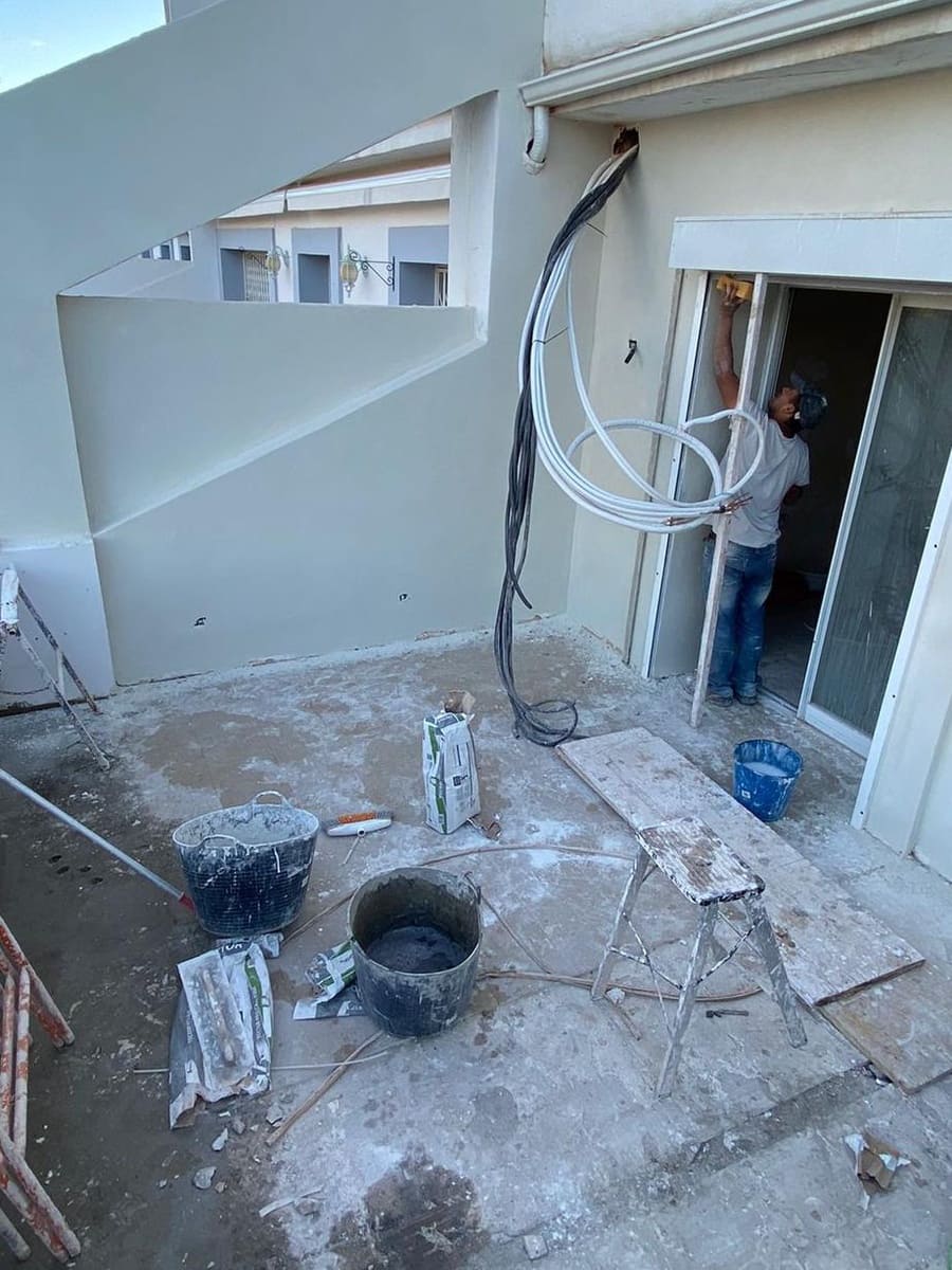 4 sypialnia Apartament na sprzedaż w La Quinta z basenem garażem - 950 000 € (Ref: 9554023)