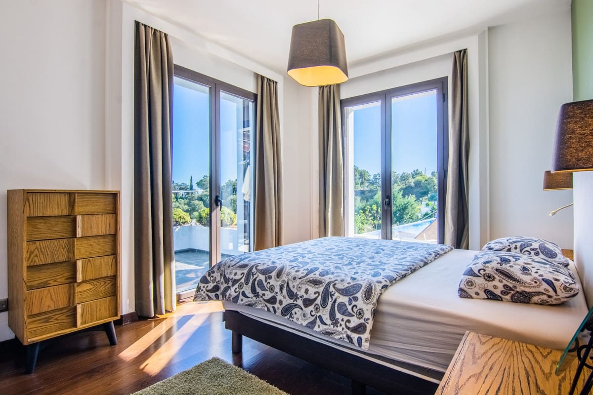 6 soveværelse Villa til salg i Marbella med swimmingpool garage - € 1.860.000 (Ref: 9554071)