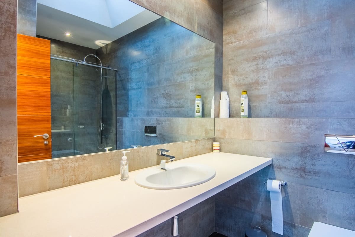 6 soveværelse Villa til salg i Marbella med swimmingpool garage - € 1.860.000 (Ref: 9554071)