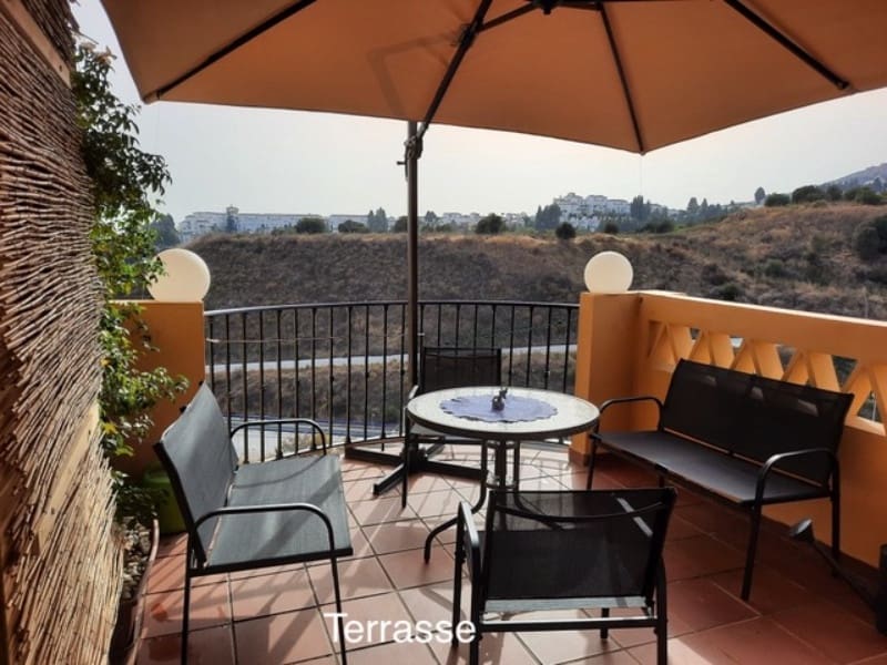 2 soveværelse Lejlighed til salg i Riviera del Sol med swimmingpool garage - € 265.000 (Ref: 9554072)