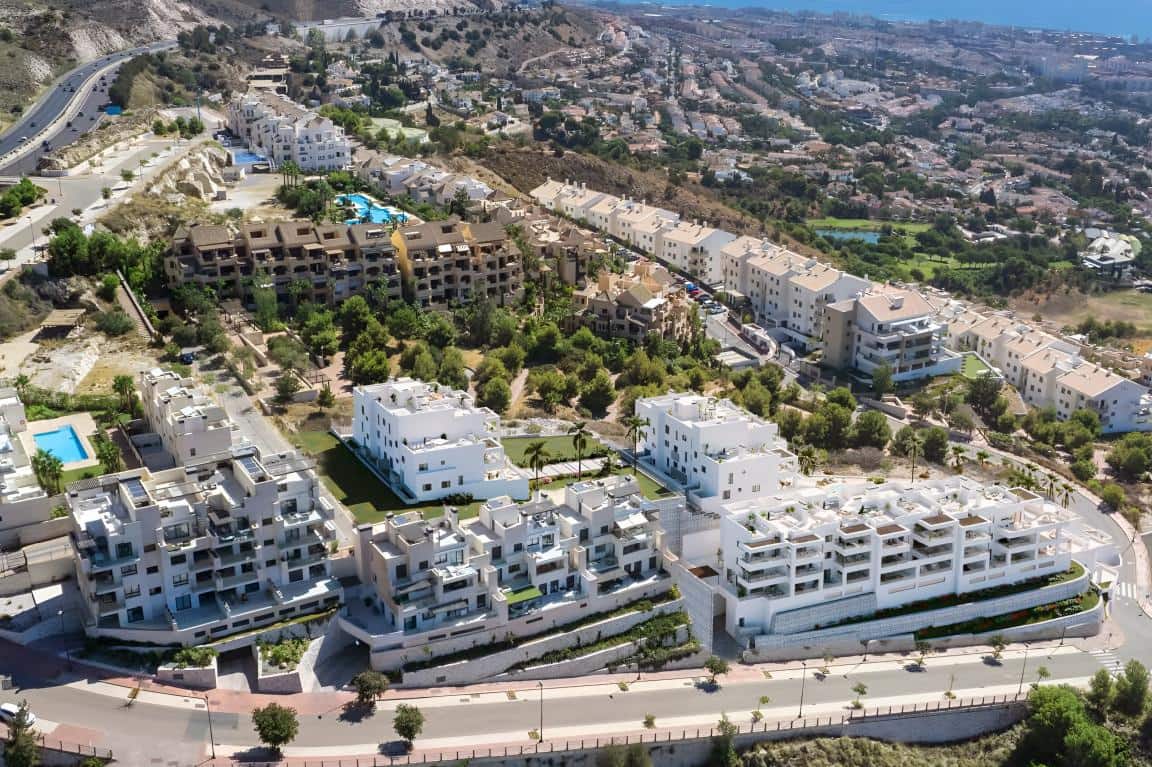2 Zimmer Apartment zu verkaufen in Benalmadena mit Pool Garage - 325.000 € (Ref: 9554079)