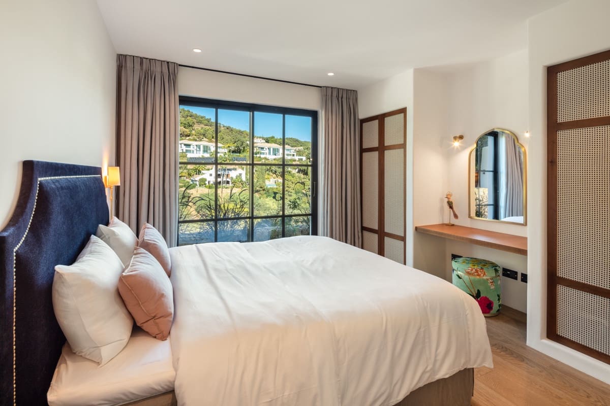 6 slaapkamer Villa te koop in El Madronal met zwembad garage - € 4.500.000 (Ref: 9554092)