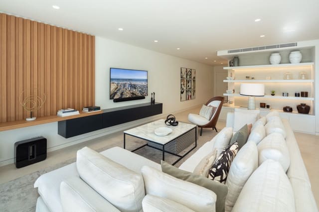 Apartamento de 4 habitaciones en Marbella en venta con piscina garaje - 6.250.000 € (Ref: 9554111)