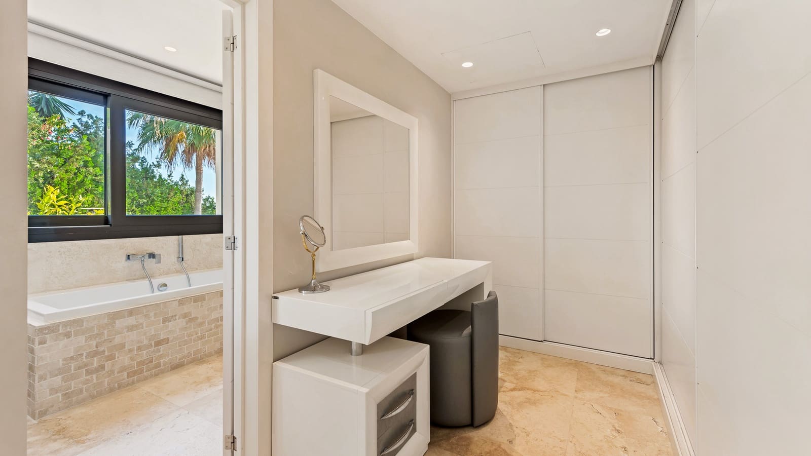 5 camera da letto Villa in vendita in Marbella con piscina garage - 2.850.000 € (Rif: 9554117)