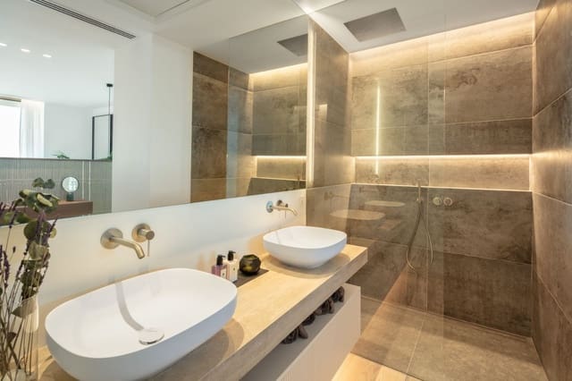 Chalet de 5 habitaciones en Marbella en venta con piscina garaje - 8.950.000 € (Ref: 9554127)