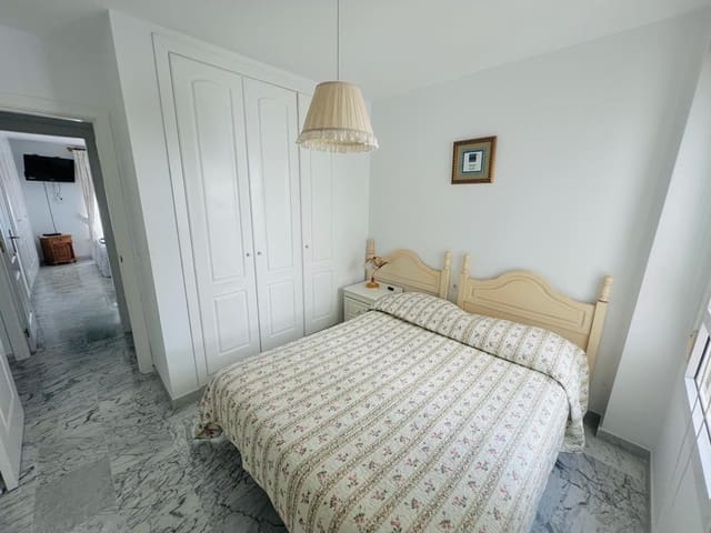 2 soveværelse Lejlighed til salg i Marbella med swimmingpool garage - € 298.000 (Ref: 9554128)