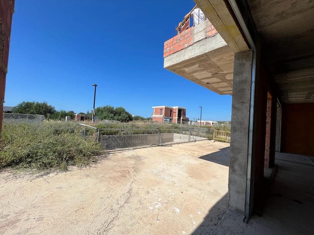 3 Zimmer Villa zu verkaufen in Estepona mit Pool Garage - 750.000 € (Ref: 9554135)