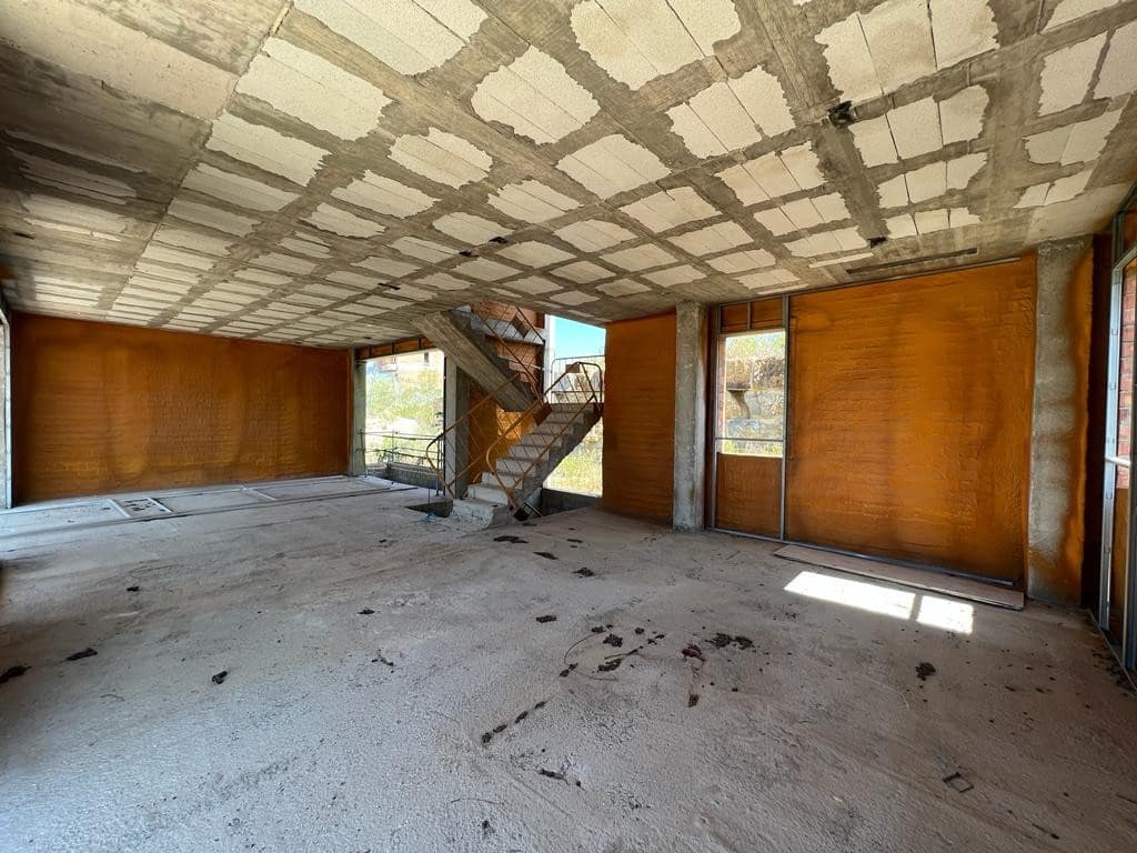 3 Zimmer Villa zu verkaufen in Estepona mit Pool Garage - 750.000 € (Ref: 9554135)