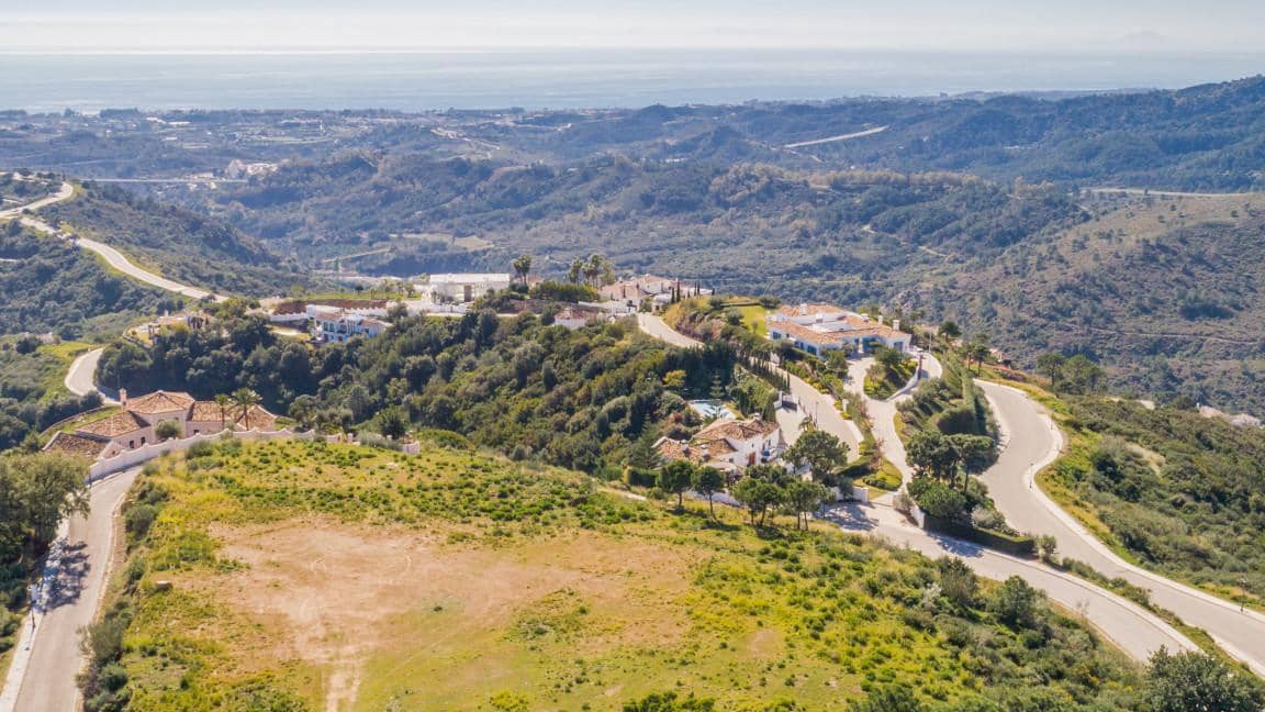 Building Plot for sale in Benahavis - € 4,495,000 (Ref: 9554160)