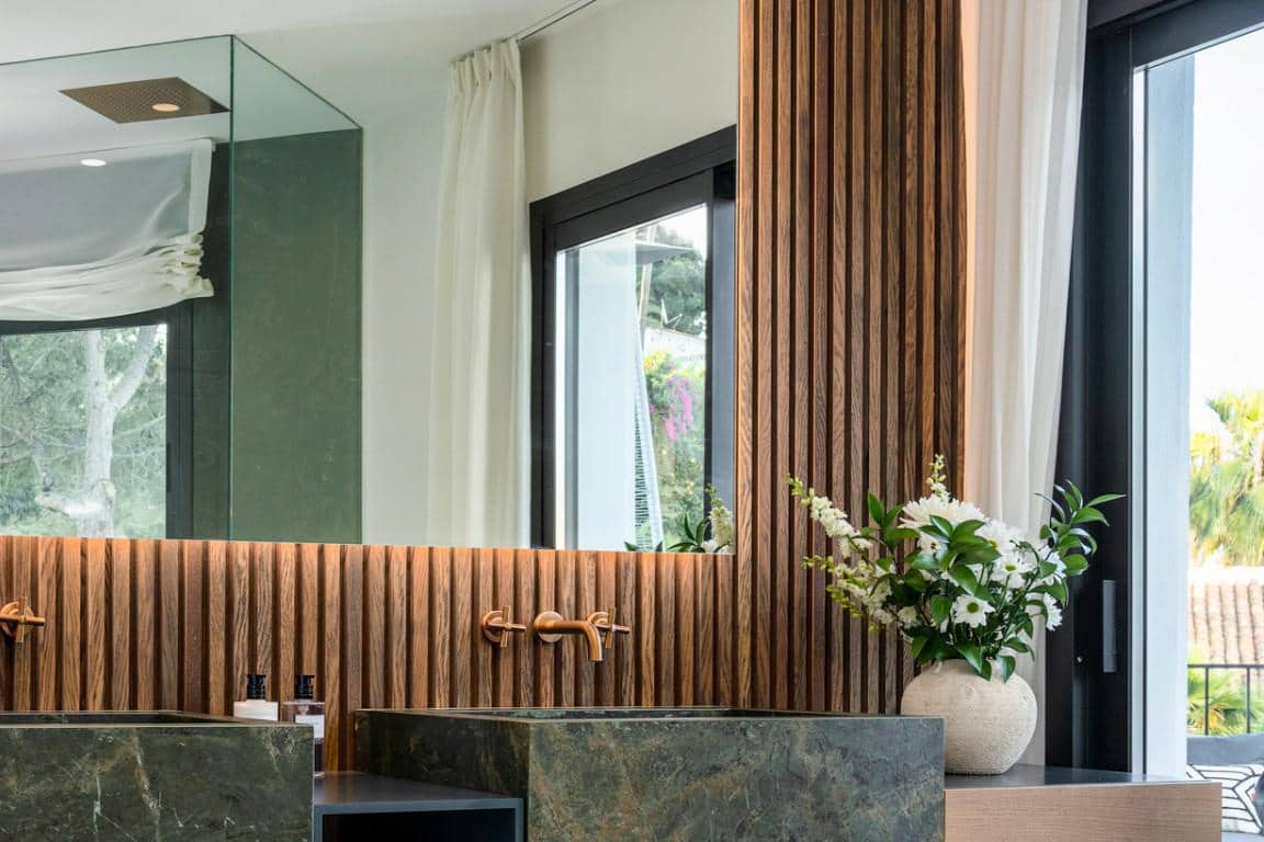 6 soveværelse Villa til salg i Marbella med swimmingpool - € 3.995.000 (Ref: 9554163)