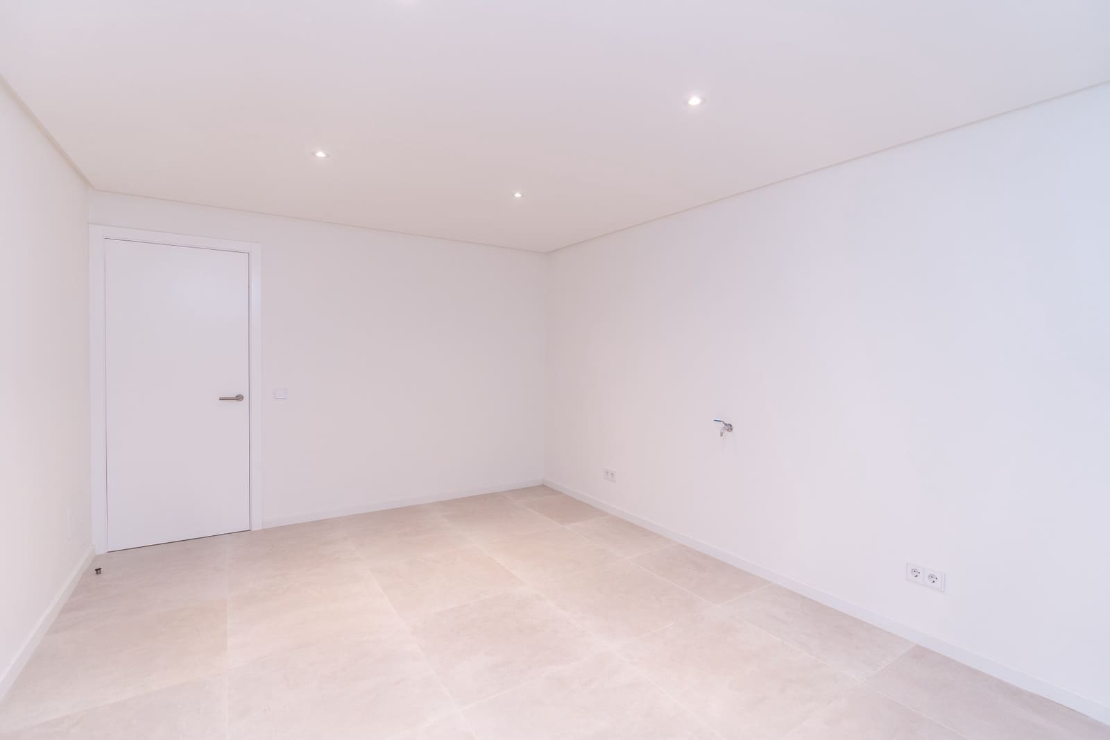 4 soveværelse Villa til salg i Marbella med swimmingpool garage - € 2.450.000 (Ref: 9554167)