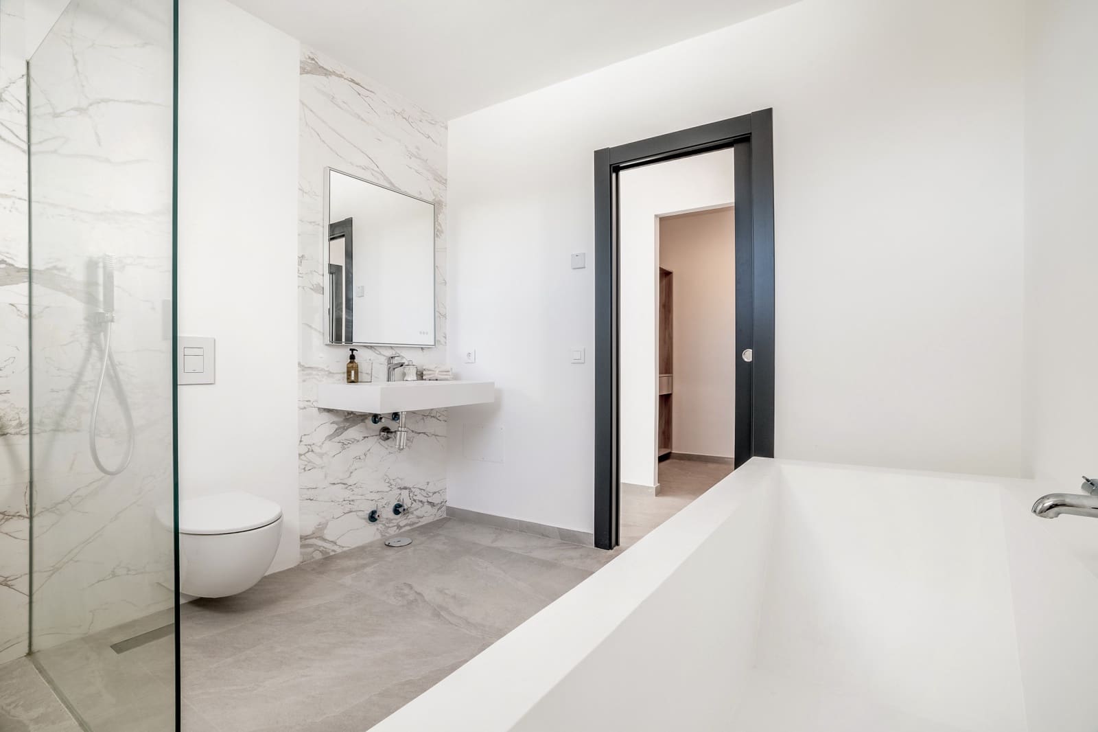 5 soveværelse Villa til salg i Marbella med swimmingpool garage - € 2.250.000 (Ref: 9554183)