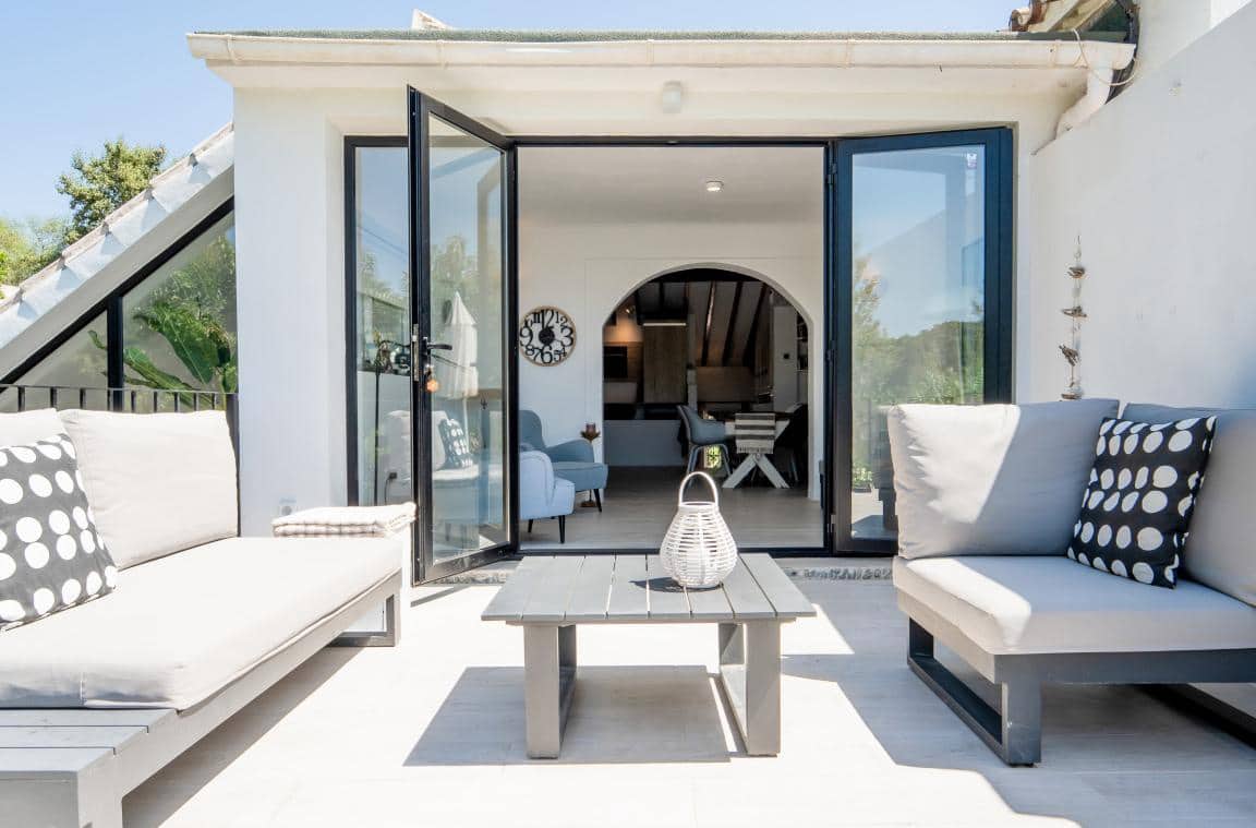 2 quarto Moradia para venda em Estepona com piscina garagem - 649 000 € (Ref: 9554187)