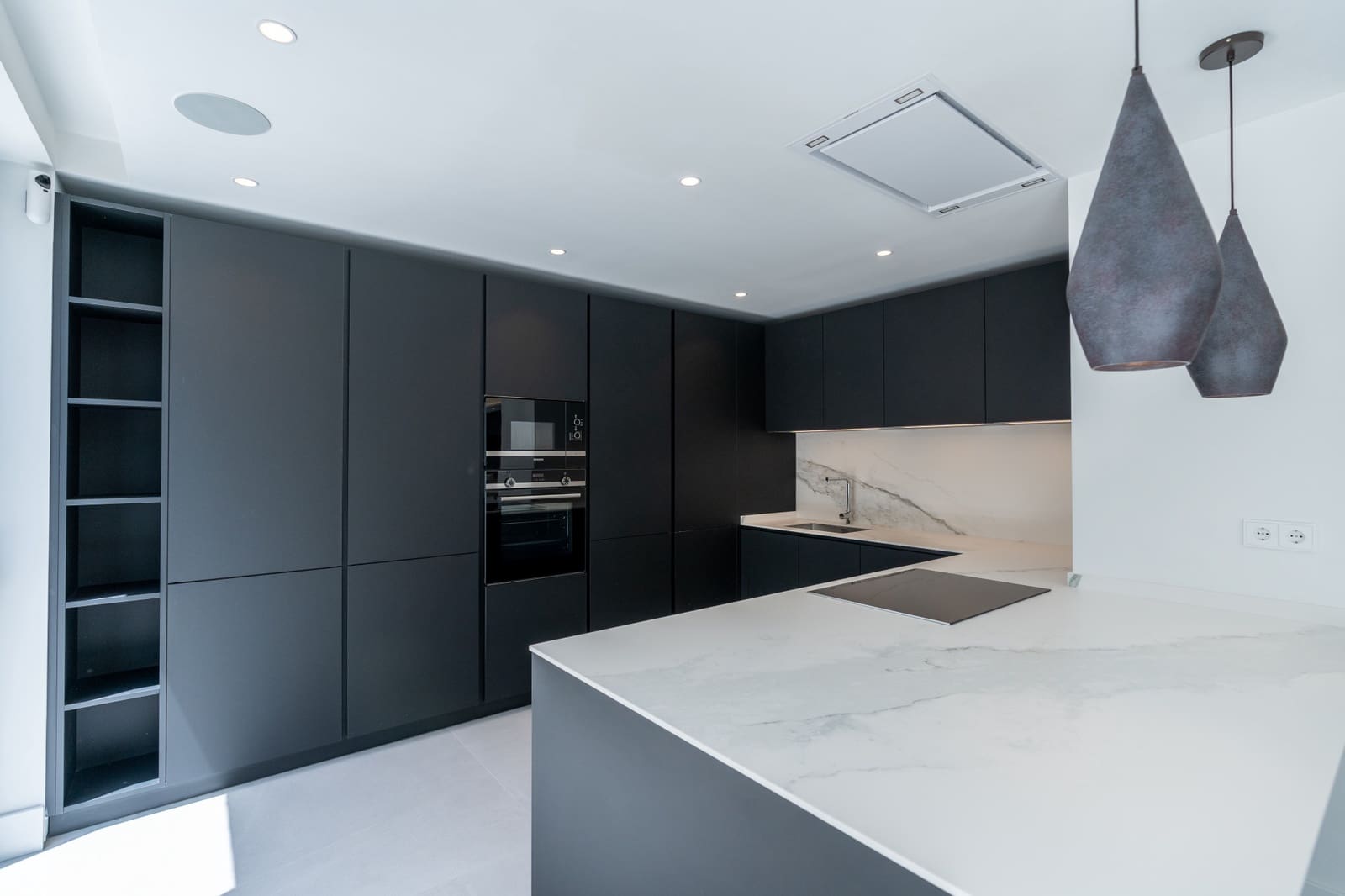 5 soveværelse Villa til salg i Marbella med swimmingpool garage - € 3.350.000 (Ref: 9554189)